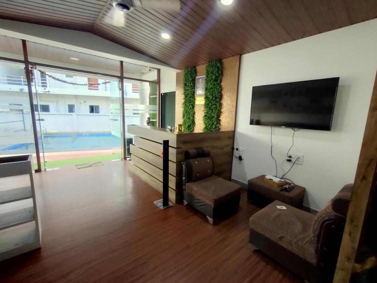 Lotus Hotel Nagaon Beach Alībāg Eksteriør bilde