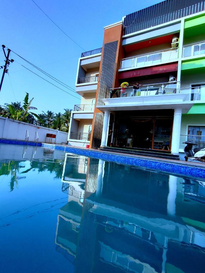 Lotus Hotel Nagaon Beach Alībāg Eksteriør bilde