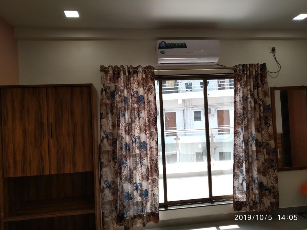 Lotus Hotel Nagaon Beach Alībāg Eksteriør bilde