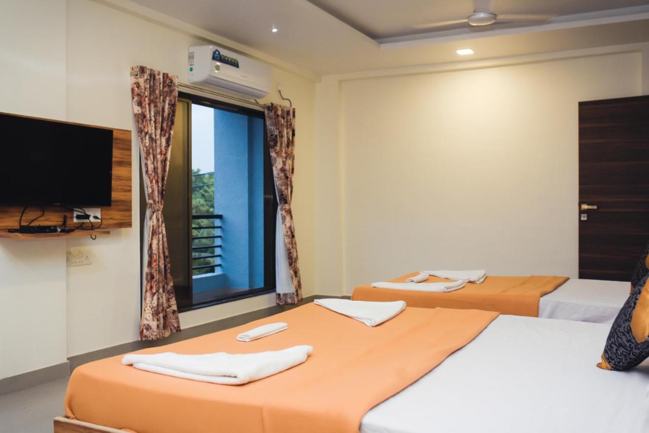 Lotus Hotel Nagaon Beach Alībāg Eksteriør bilde